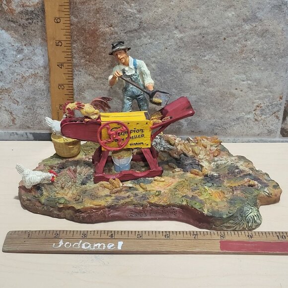 Ertl Foxfire Farm Figurine Easy Pickins Lowell Davis 1995 - Picture 9 of 15